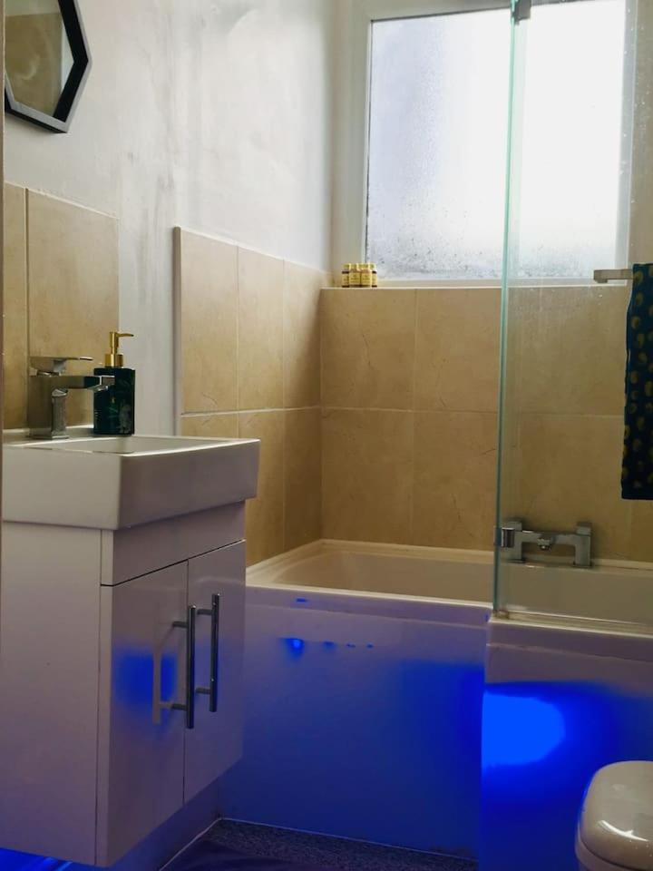 Spacious Apartment In The Heart Of St Leonards Hastings Exteriér fotografie